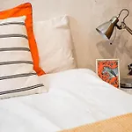 Tranquil And Charming One Bedroom Apartment