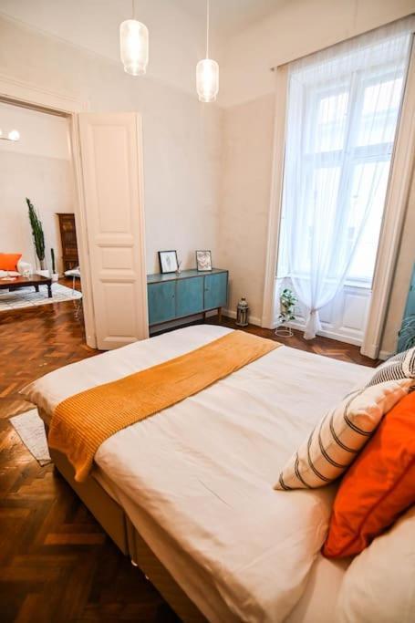 Tranquil And Charming One Bedroom Apartamento